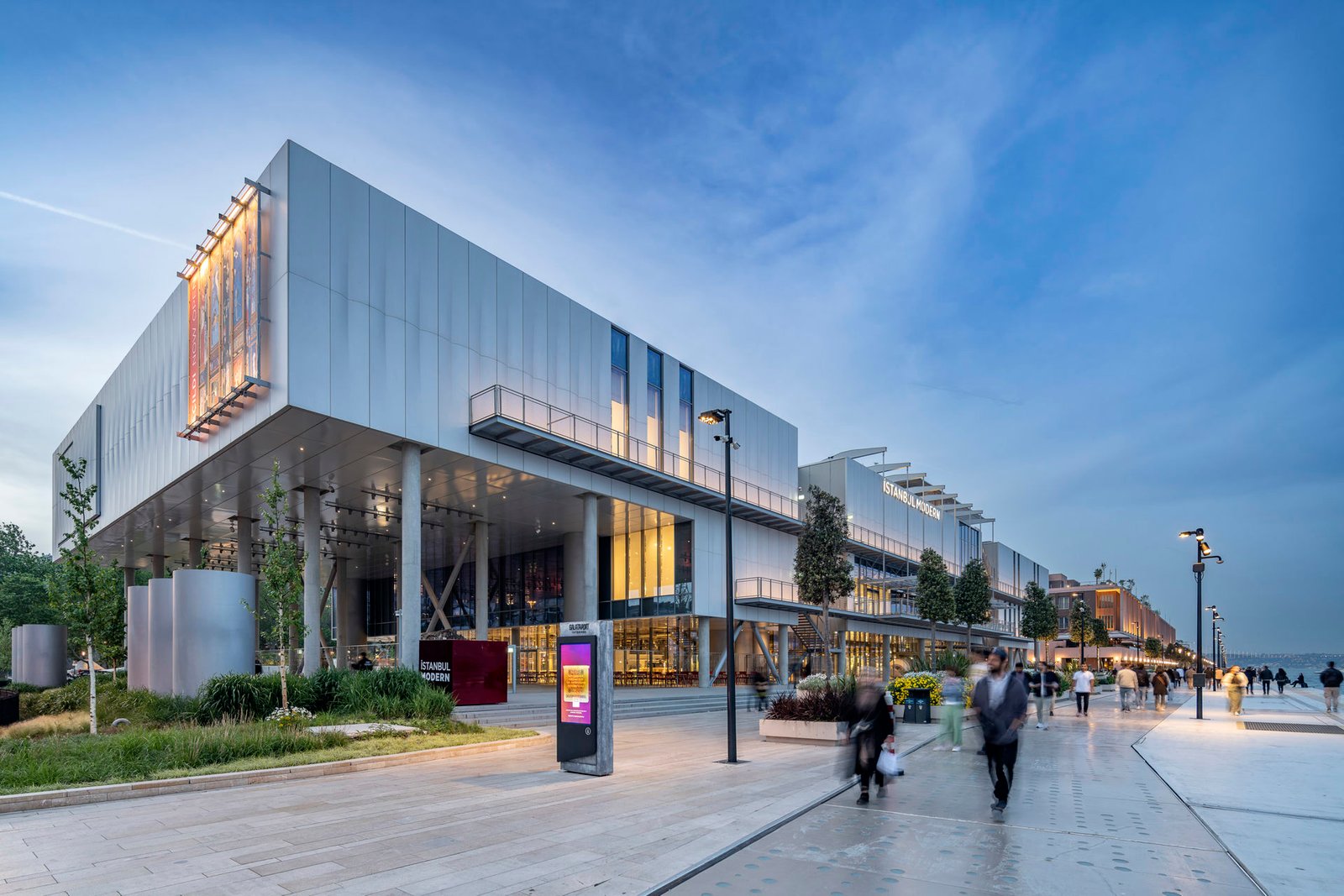 istanbul modern museum &bull; cool travel istanbul &bull; https://istanbulcitytours.us