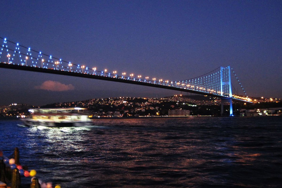 istanbul bosphorus &bull; cool travel istanbul &bull; https://istanbulcitytours.us